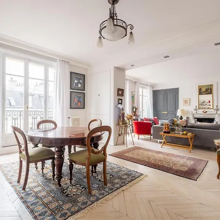 Appartement Veeve - Eiffel Colour